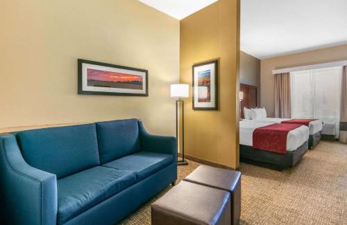 Forrest City Hotel | Comfort Suites