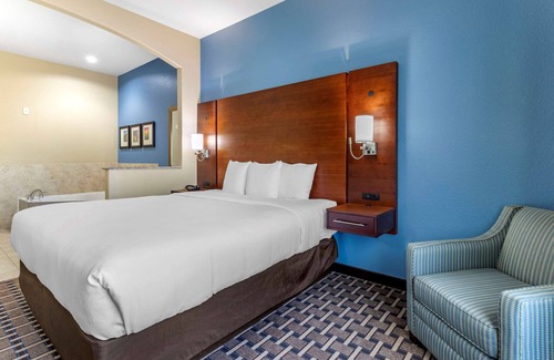 Georgetown Hotel | Comfort Suites