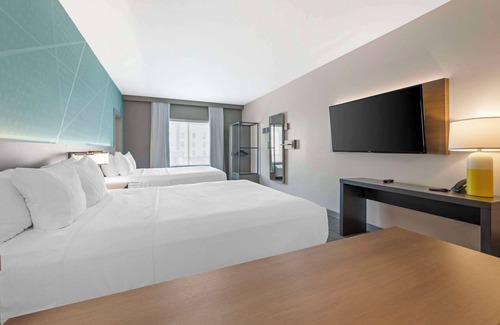 Richmond Hotel | Comfort Suites