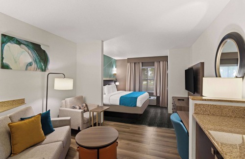 Vero Beach Hotel | Comfort Suites Vero Beach I-95