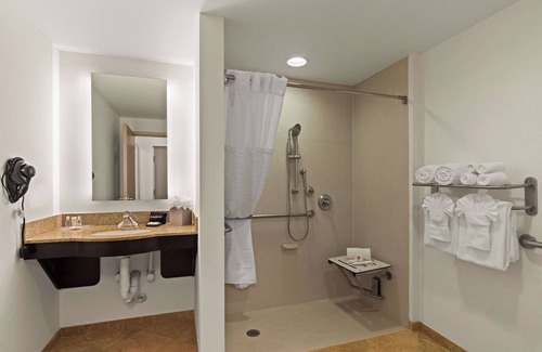 Vero Beach Hotel | Comfort Suites Vero Beach I-95