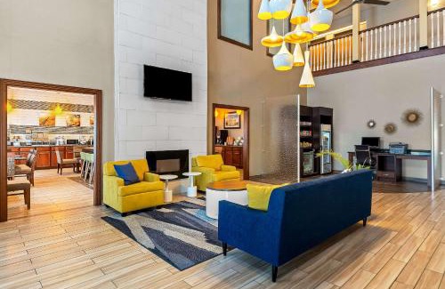 Vincennes Hotel | Comfort Suites Vincennes