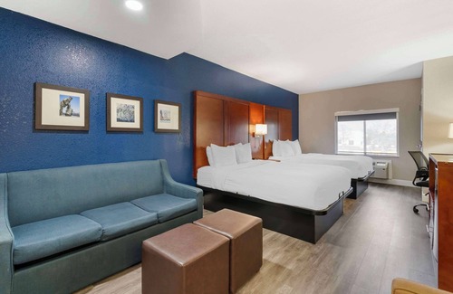 Jacksonville Hotel | Comfort Suites West Jacksonville