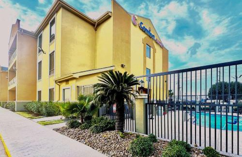 Westchase Hotel | Comfort Suites Westchase Houston Energy Corridor