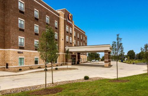 Wooster Hotel | Comfort Suites Wooster near University Campus