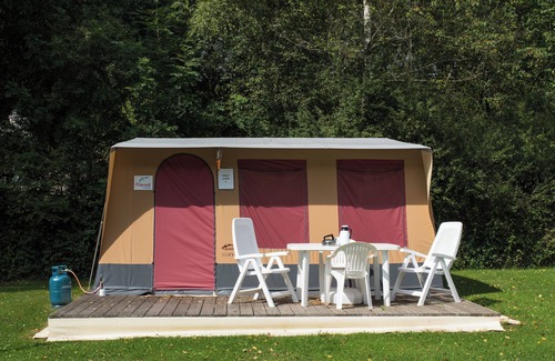 Bruggenmors Resort | Comfort tent - Two Bedroom Resort, Sleeps 4
