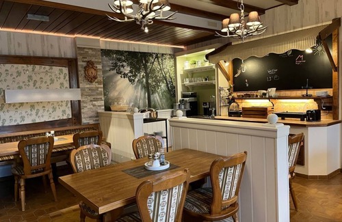 Echternacherbruck Bed & Breakfast | Comfort terrace room, shower/WC first floor - Pension Zum Golfstübchen