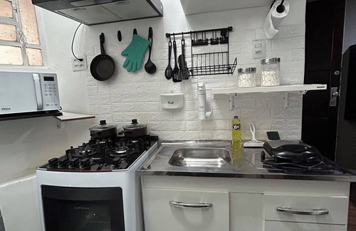 Catete Apartment | Comfortable apartment in Glória close to the subway.