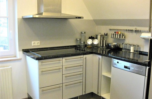 Weilheim Apartment | Comfortable apartment Elisabeth(1st floor) with garden, between Munich and Garmisch-P.