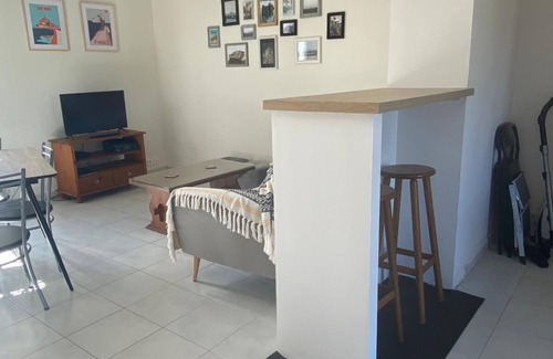 Saint-Benoit-des-Ondes Apartment | Comfortable duplex apartment 50 metres from the sea