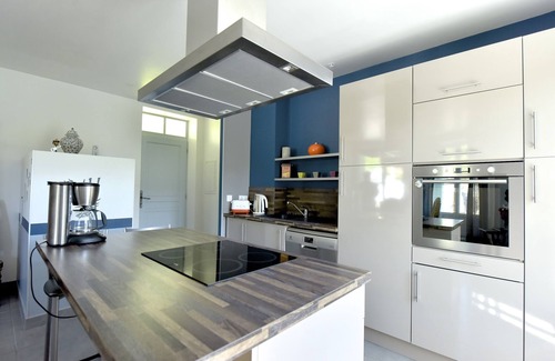 Chateauneuf-les-Bains House | Comfortable 4 person house in an old mill by the river