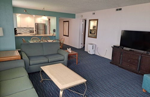 Indian Harbour Beach Condo | Comfortable 2 bedroom right on the beach
