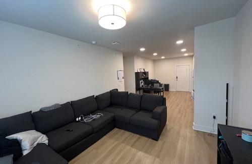 Central Southwest Apartment | Comfortable 1 bedroom Apartment in Houston