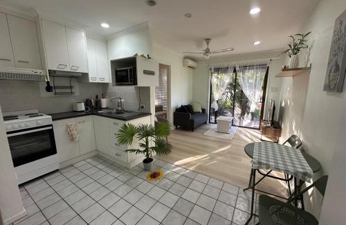 Alexandra Hills House | Comfortable 1 Bedroom Granny Flat with Parking Alexandra Hills