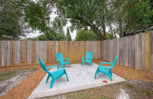 Azalea Park House | Comfortable 1 bedroom home
