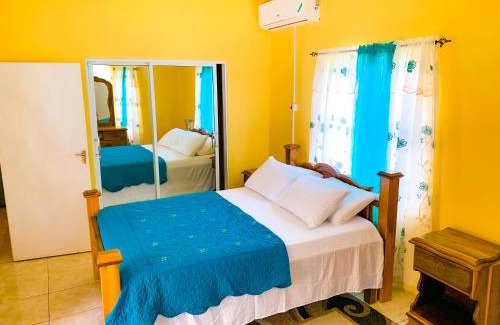 Santa Cruz House | Comfortable 1 bedroom with bath