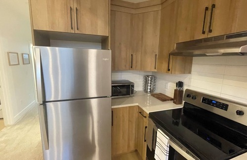 Northwest Calgary House | Comfortable 1 bedroom suite in Bowness