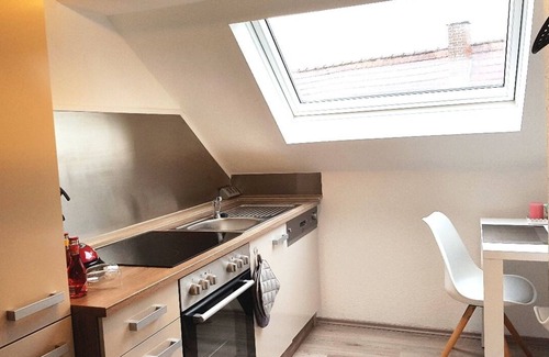 Deisslingen Apartment | Comfortable 1-room apartment (Trade fair/Test tower/Near conference hotel/Neckar)