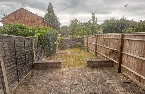 Bracknell Ski Chalet | Comfortable 2 Bedroom House in Bracknell