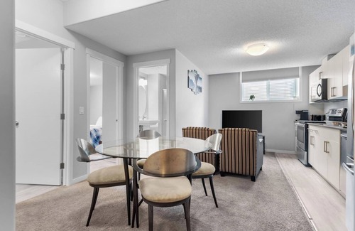 Southwest Edmonton Apartment | Comfortable 2-Bedroom, 2-Bath Bsmt Suite with En-Suite - Windermere Edmonton