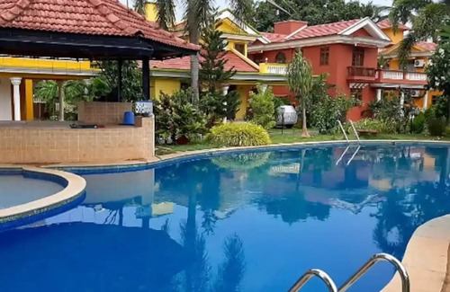 Majorda Apartment | Comfortable 2 BHK with pool Betalbatim beachnn