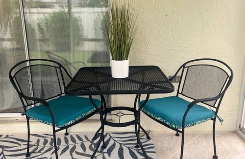 Virginia Trace House | Comfortable 2-BR home in heart of The Villages with Gas golf car,high speed WiFi