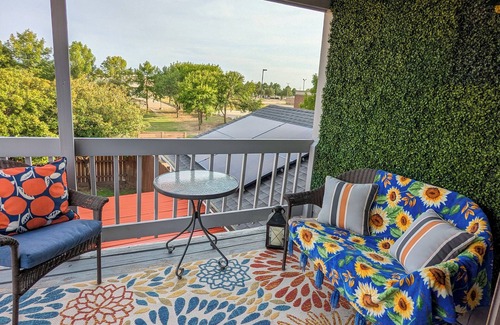 Northeast Carrollton House | Comfortable 3 Bed 2 bath pet friendly home for 30 day stays