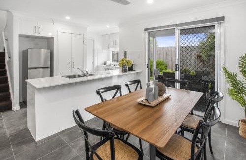 Taigum House | Comfortable 3-Bed Retreat Close Parks