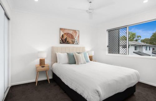 Taigum House | Comfortable 3-Bed Retreat Close Parks