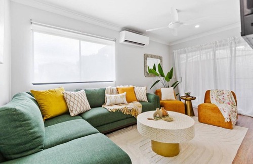Portsmith House | Comfortable 3-Bedroom Home Near City