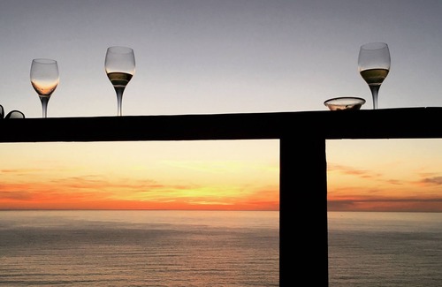 Palasca Villa | Comfortable 3-bedroom villa 500 metres from LOZARI beach