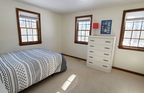 Wellfleet House | Comfortable 3BD--Central A/C, Enclosed Outdoor Shower, Deck, Close to Gull Pond