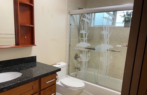 Diamond Head - Kapahulu - St. Louis Villa | Comfortable 3bedr and 2 bath near Waikiki Beach & Resort Area.