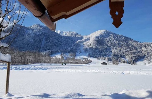Lenggries Ski Chalet | Comfortable alpine chalet with fantastic mountain views