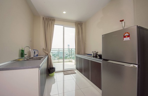 Downtown George Town Apartment | Comfortable and Convenient Deluxe Suite