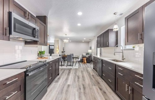 Sioux Falls House | Comfortable and convenient for your group. Relax and enjoy your time together.