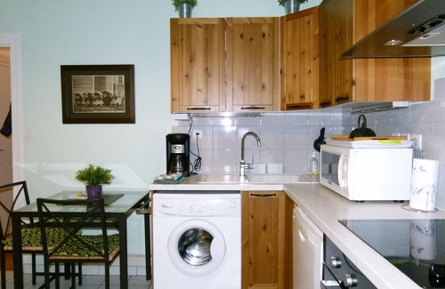 La Confluence Apartment | Comfortable and convenient, Situated in a Village in the City.
