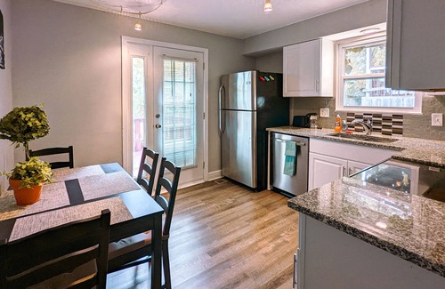 Lenexa House | Comfortable and elegant 3BDR duplex, unit # 6