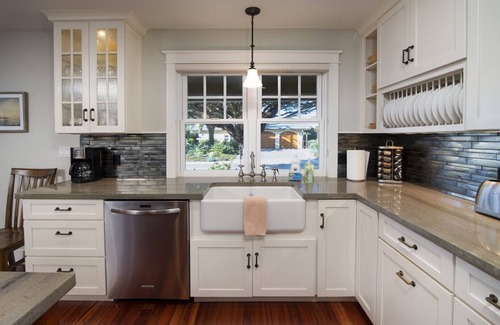 Morro Bay House | Comfortable and Luxurious Beach Home, Steps away from the Sand and Surf