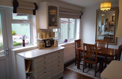 Wantage House | Comfortable and Private House, 2 Bed, Central, Perfect for Harwell & Williams F1
