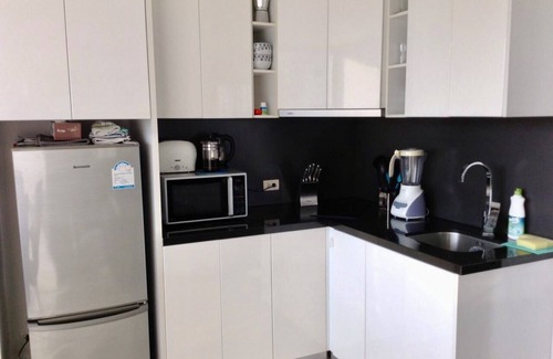 Nong Prue Apartment | Comfortable and stylish apartment on Pratumnak for family with children.