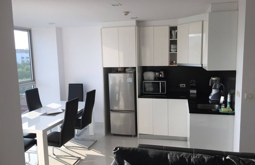 Nong Prue Apartment | Comfortable and stylish apartment on Pratumnak for family with children.