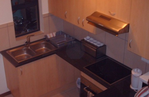 Greater Johannesburg Metropolitan Area Apartment | Comfortable And Secure Apartment In Golf Course Estate