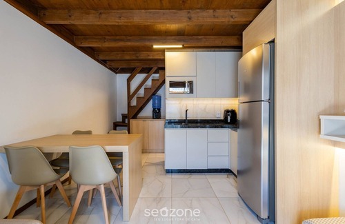 Santa Lidia Apartment | Comfortable and Sophisticated Accommodations Just Minutes From the Beach - VIL