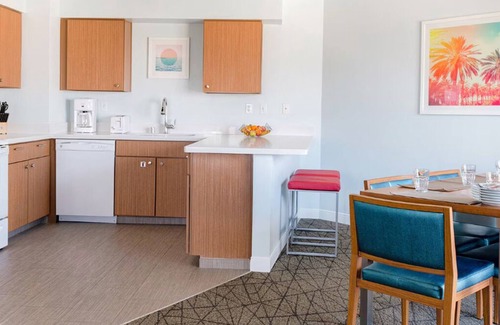 Anaheim Resort Apartment | Comfortable and spacious 2-bdrm suite within 2 miles of Disneyland