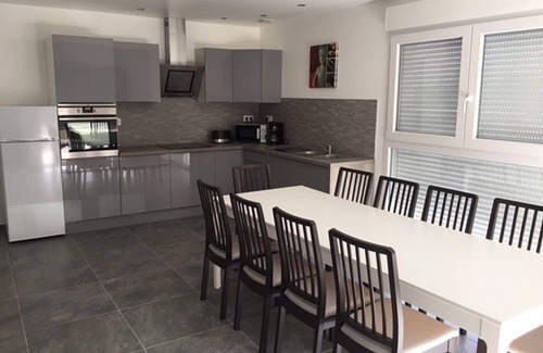 Roisey Apartment | Comfortable and spacious apartment