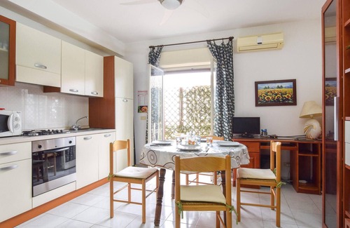 Linguaglossa Apartment | Comfortable apartment with balcony
