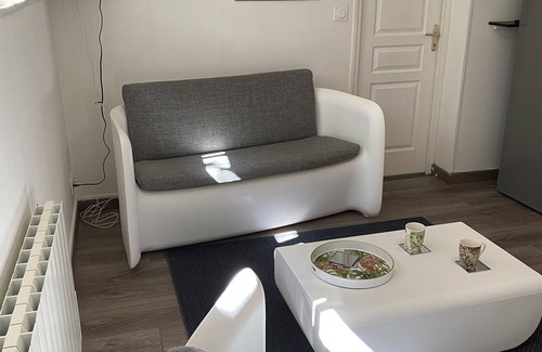 Dinan Apartment | Comfortable apartment, 5 minutes' walk from the historic center