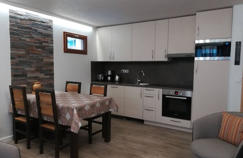 Jeux Apartment | Comfortable apartment at the foot of the slopes completely renovated in 2019.