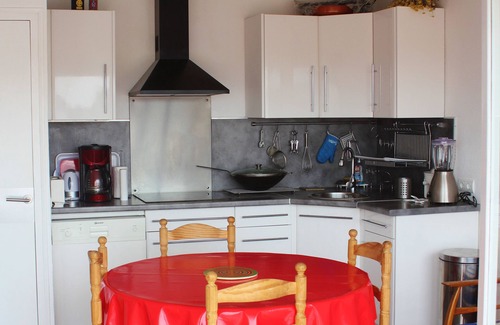 Cadaques Apartment | Comfortable apartment, very quiet, superb sea view, sleeps 4/6